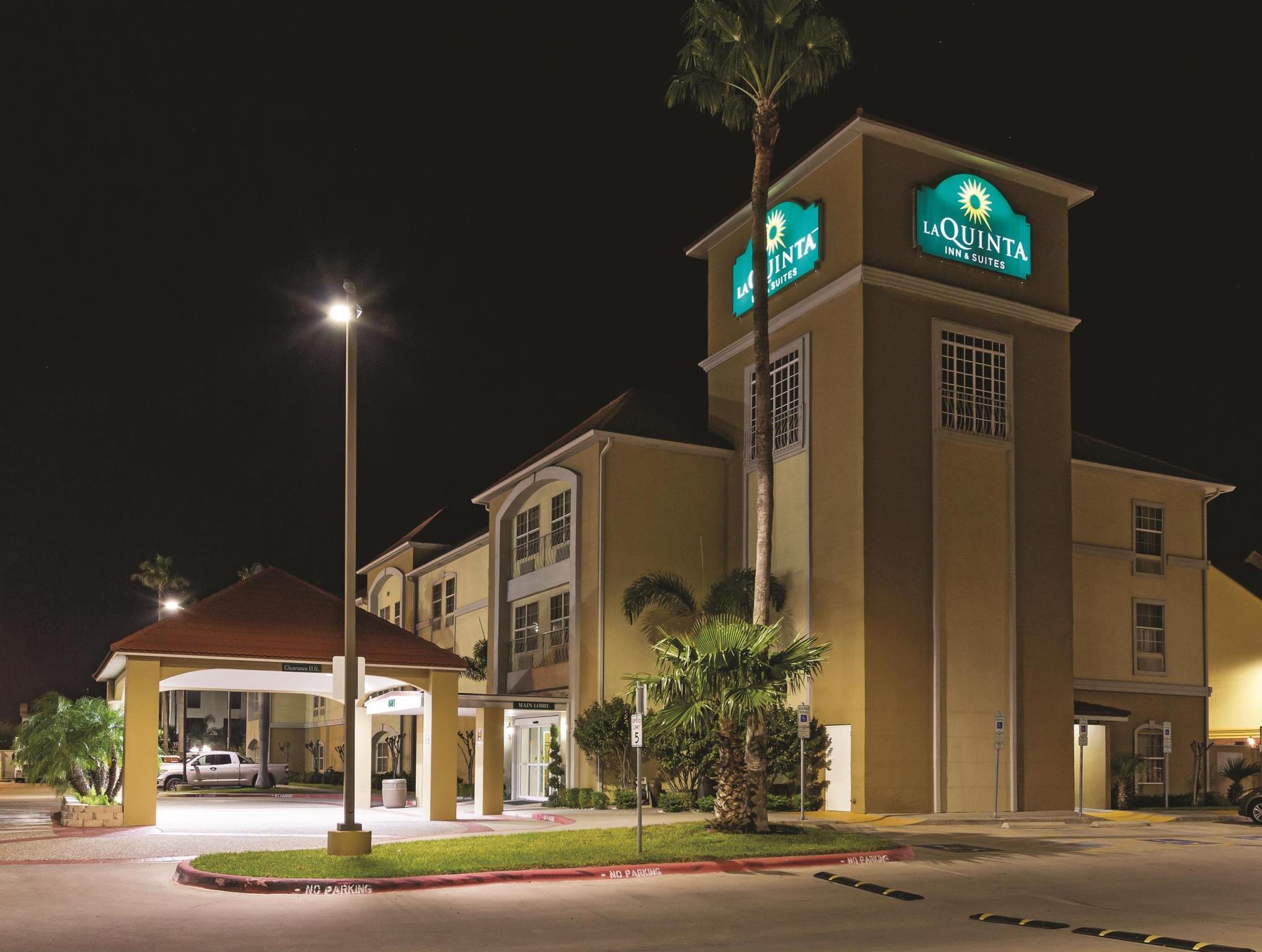 La Quinta Inn & Suites By Wyndham Pharr Rgv Medical Center Eksteriør billede